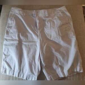 Urban Pipeline Men's White Flat Front Shorts
